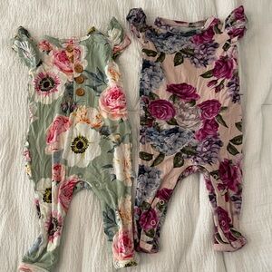 Bundle of 2 Posh Peanut Onesies. 0-3 months.